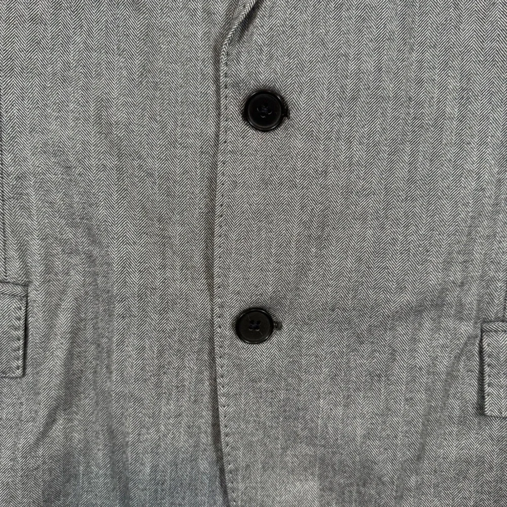 Brooks Brothers excellent type